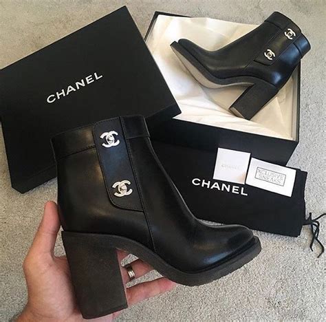 botas chanel mujer|farfetch chanel calzado.